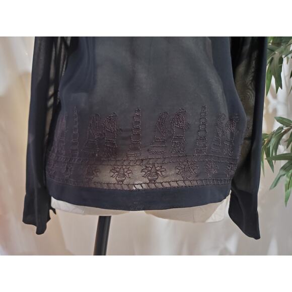 Vtg 90s Chicos Design Egyptian Hieroglyph Sheer Shell Button Blouse Sz 0 US S 4 - Picture 6 of 13